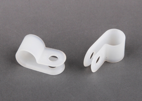 配線固定夾（R型線夾）