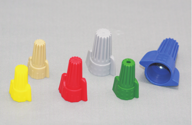 雙翼螺旋式壓線帽