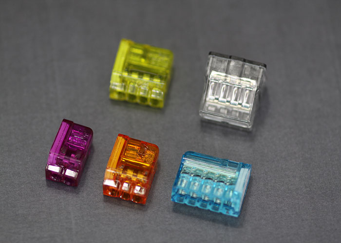 PC225系列（推線式連接器）